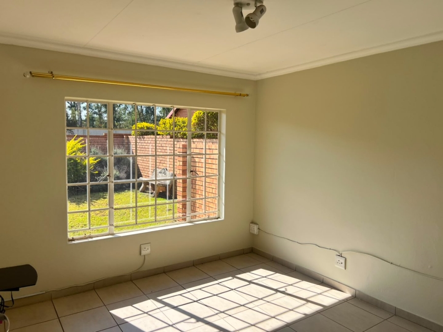 2 Bedroom Property for Sale in Equestria Gauteng