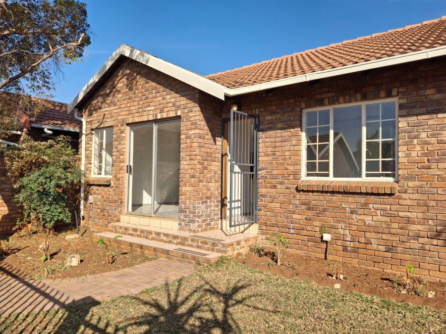 3 Bedroom Property for Sale in Magalieskruin Gauteng