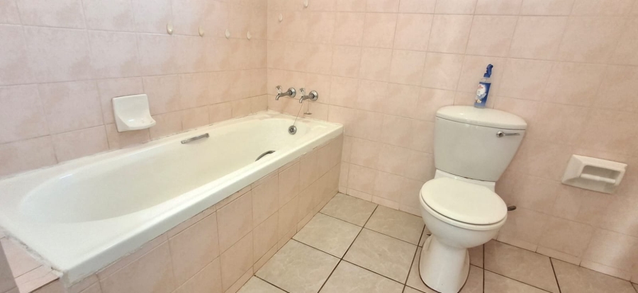 3 Bedroom Property for Sale in Magalieskruin Gauteng