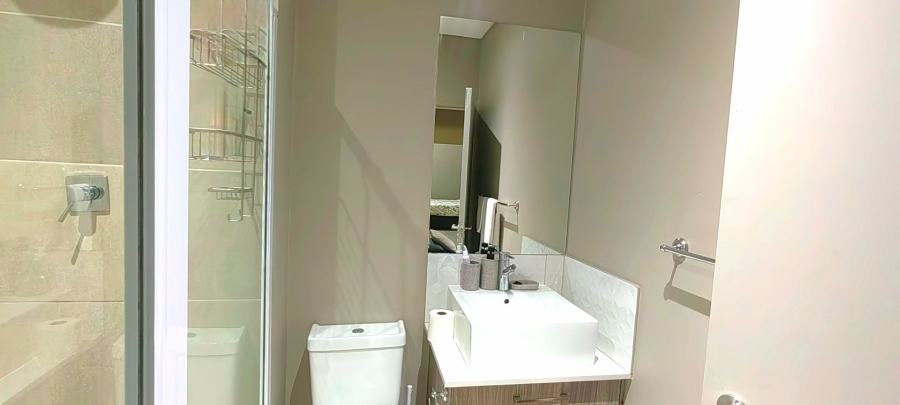 1 Bedroom Property for Sale in Rosebank Gauteng