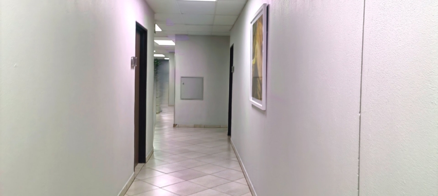1 Bedroom Property for Sale in Rosebank Gauteng