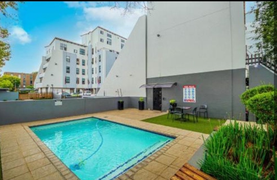 1 Bedroom Property for Sale in Rosebank Gauteng
