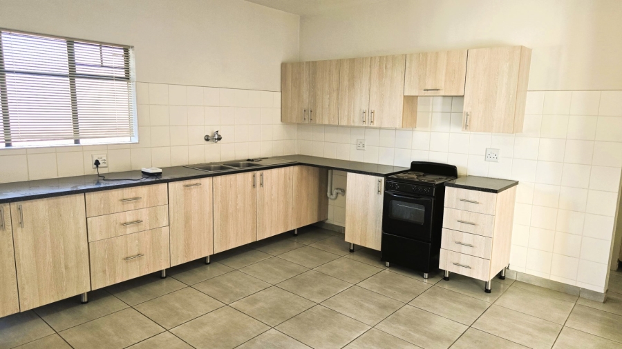 To Let 2 Bedroom Property for Rent in Lynnwood Gauteng