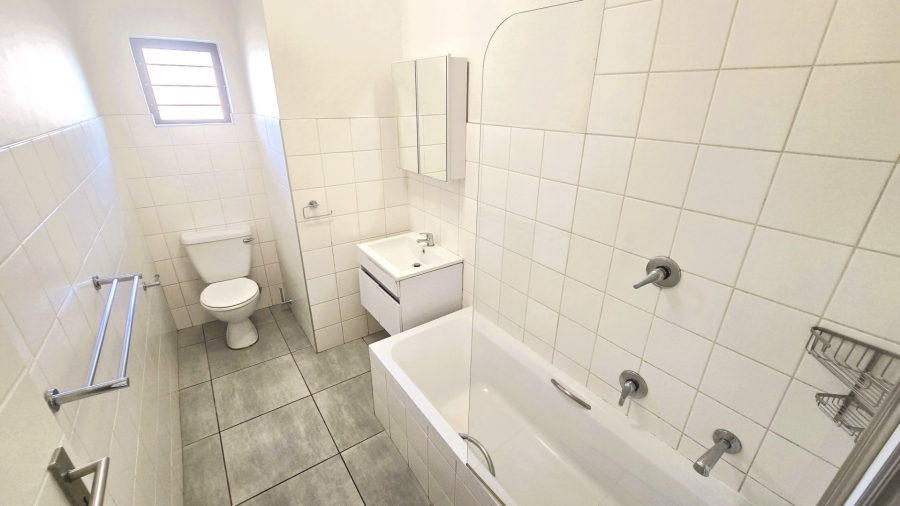 To Let 2 Bedroom Property for Rent in Lynnwood Gauteng