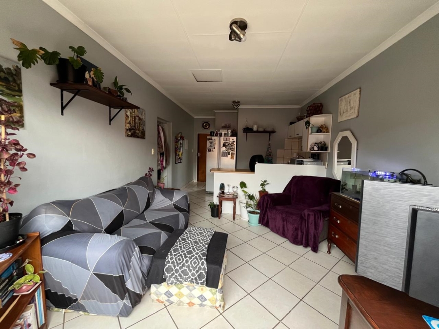 1 Bedroom Property for Sale in Highveld Gauteng