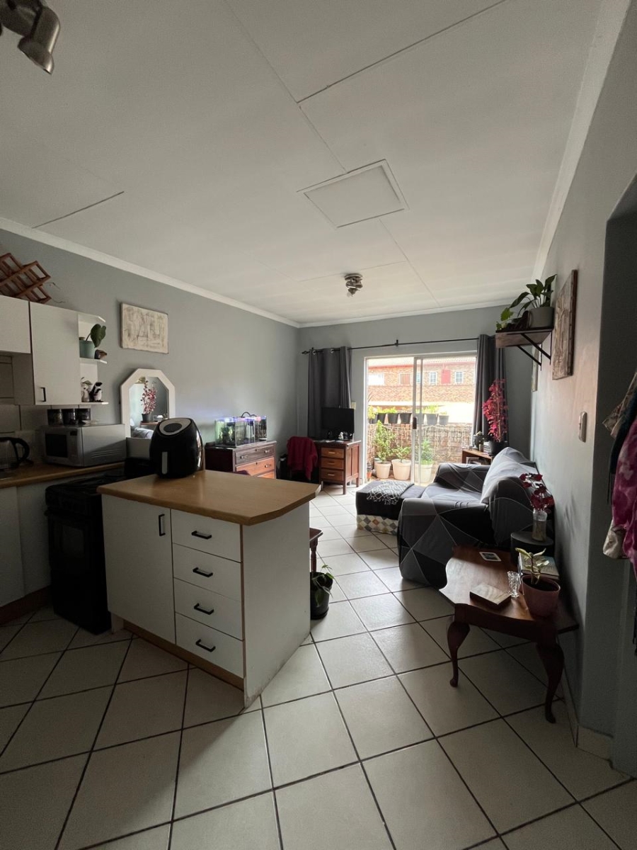 1 Bedroom Property for Sale in Highveld Gauteng