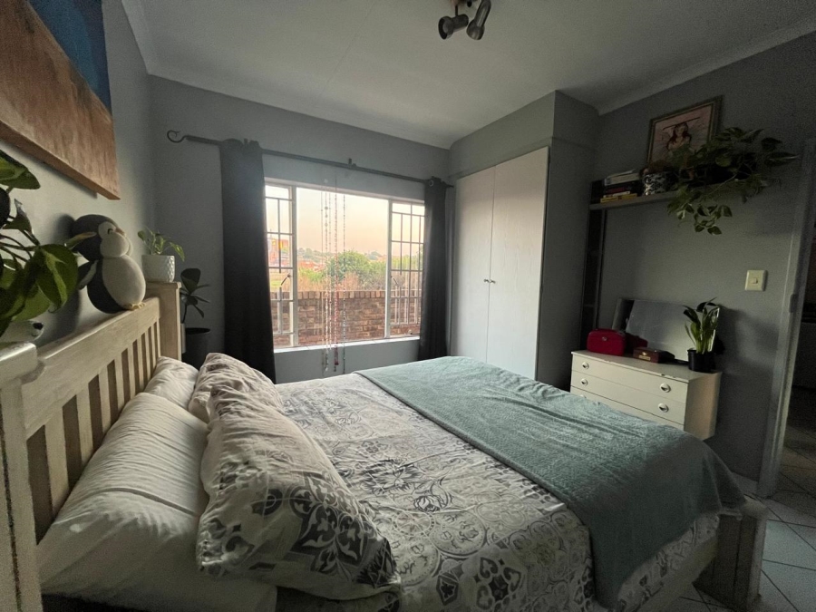 1 Bedroom Property for Sale in Highveld Gauteng