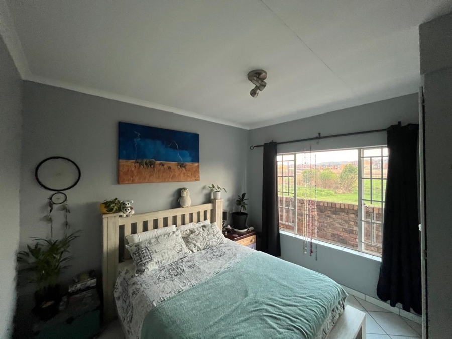 1 Bedroom Property for Sale in Highveld Gauteng