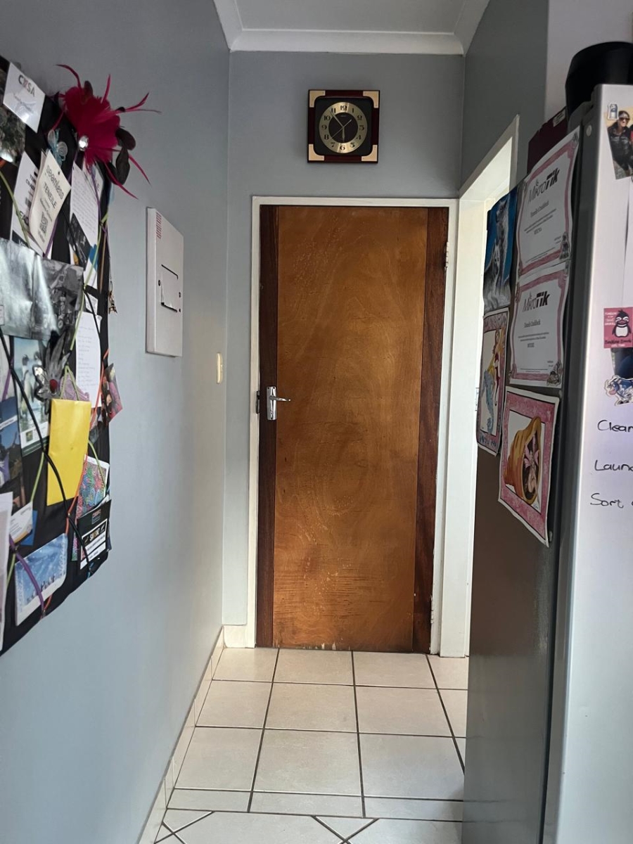1 Bedroom Property for Sale in Highveld Gauteng