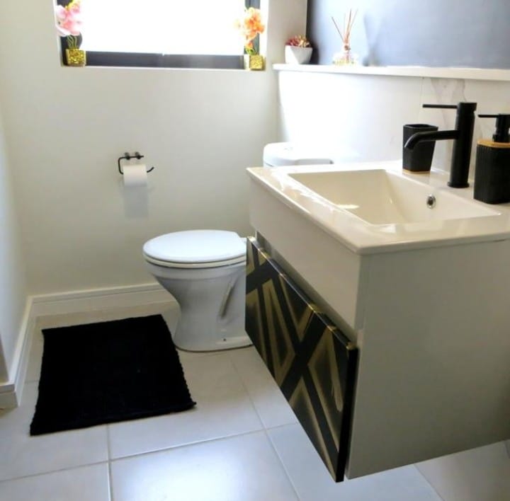 1 Bedroom Property for Sale in Waterfall Gauteng