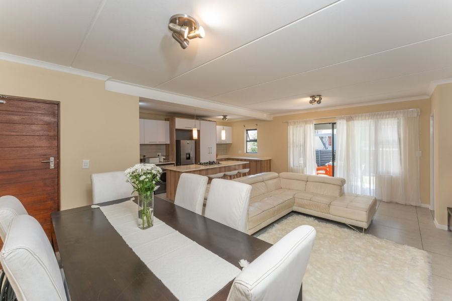 3 Bedroom Property for Sale in Modderfontein Gauteng
