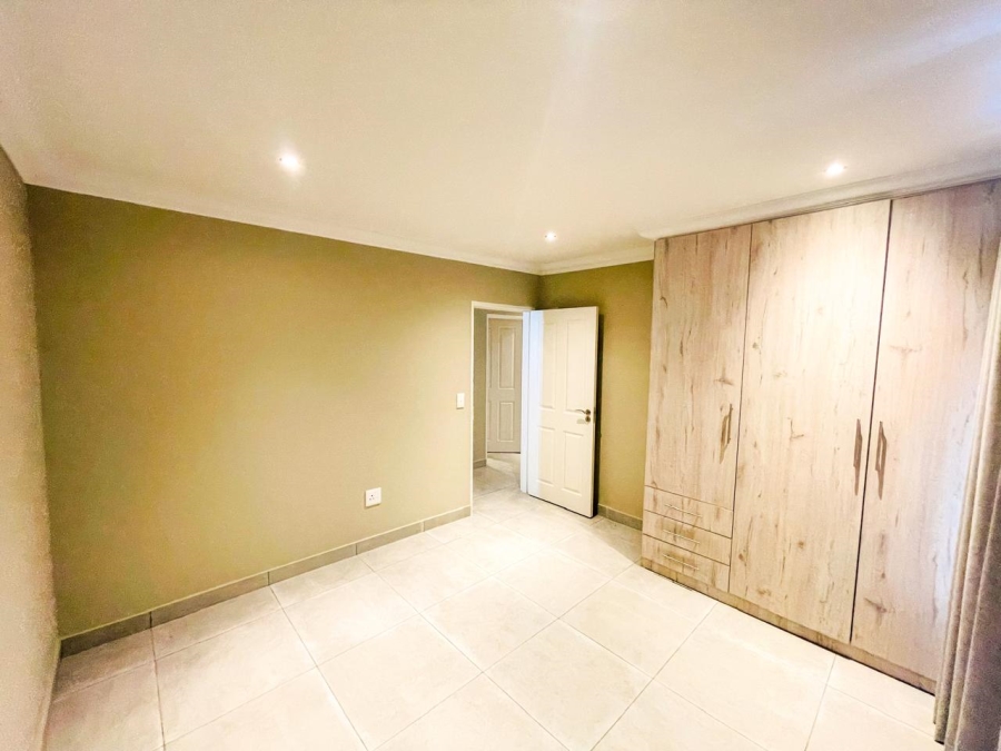 3 Bedroom Property for Sale in Brackenhurst Gauteng