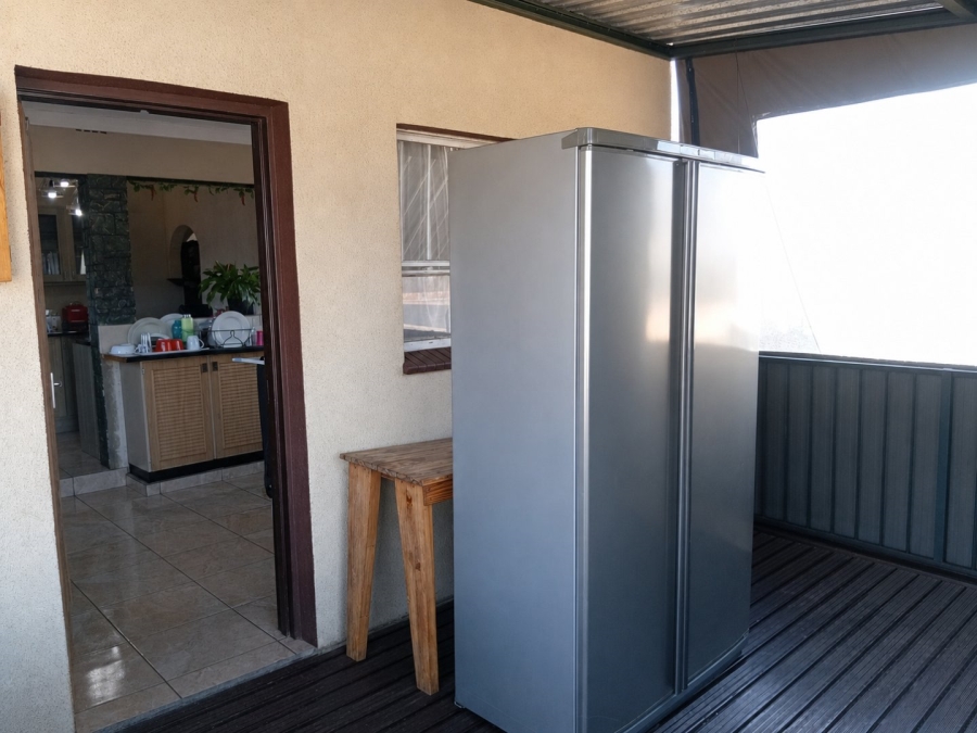 To Let 3 Bedroom Property for Rent in Witfield Gauteng