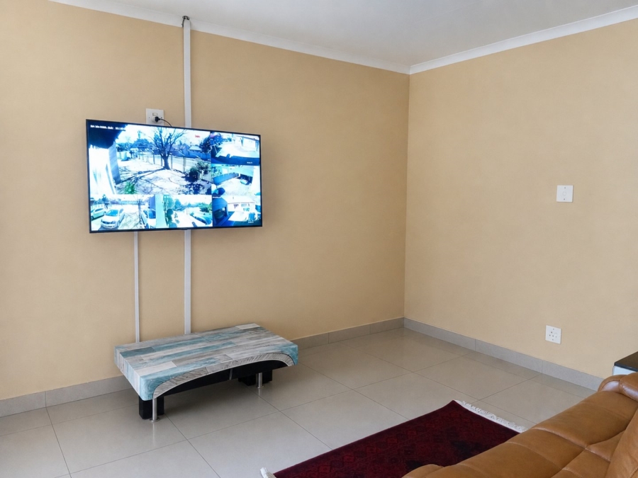 To Let 3 Bedroom Property for Rent in Lilianton Gauteng