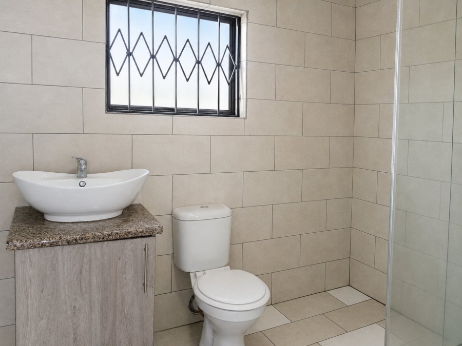 To Let 3 Bedroom Property for Rent in Lilianton Gauteng
