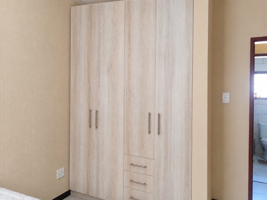 To Let 3 Bedroom Property for Rent in Lilianton Gauteng