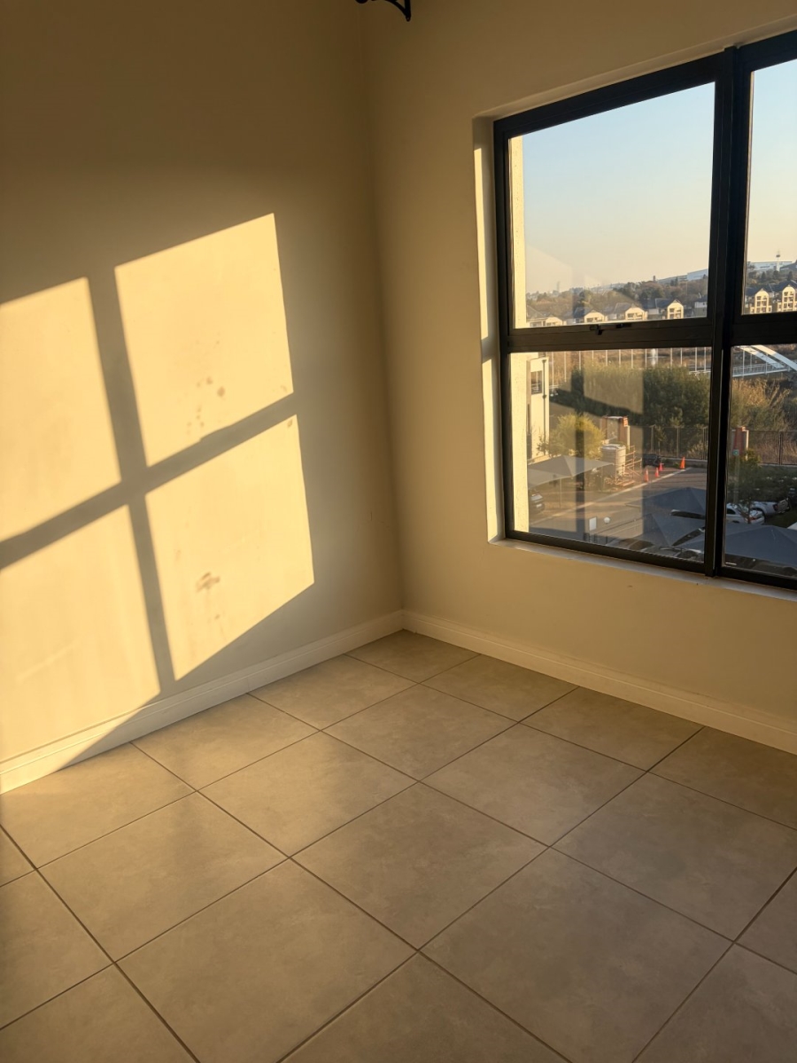 3 Bedroom Property for Sale in Waterfall Gauteng