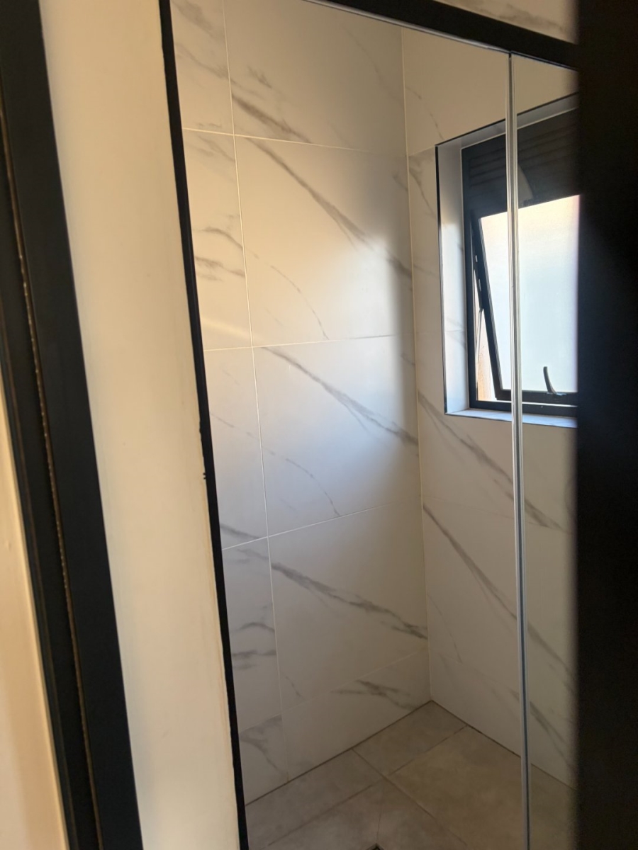 3 Bedroom Property for Sale in Waterfall Gauteng