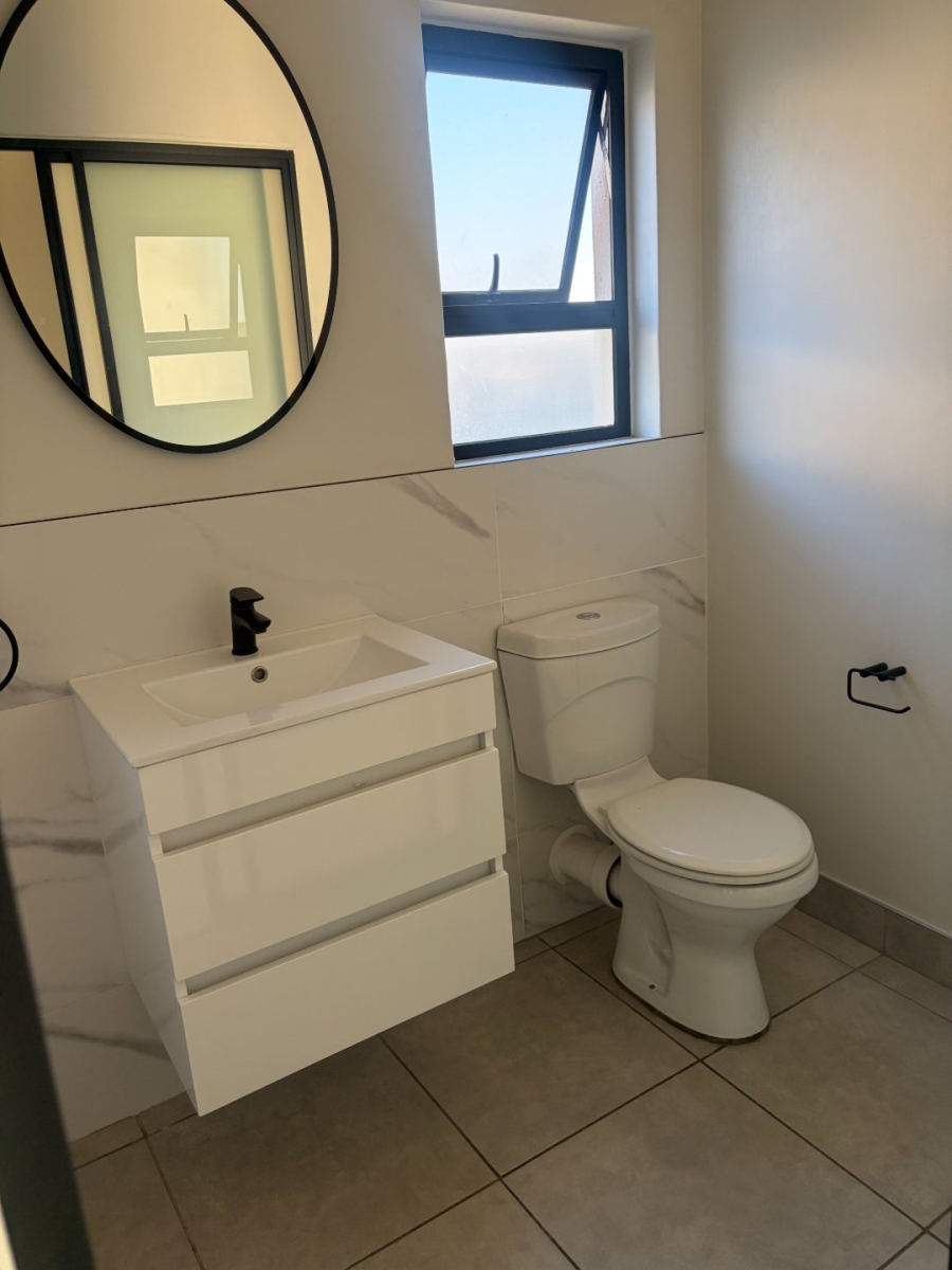 3 Bedroom Property for Sale in Waterfall Gauteng