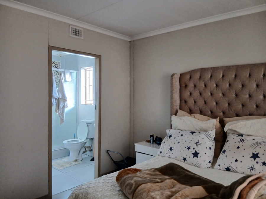 3 Bedroom Property for Sale in Sky City Gauteng