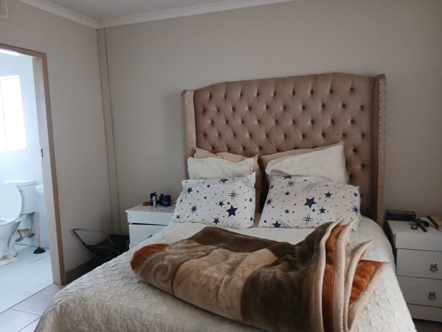 3 Bedroom Property for Sale in Sky City Gauteng