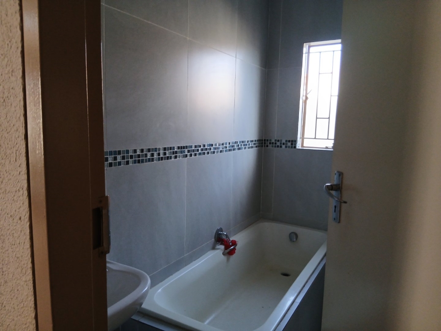 3 Bedroom Property for Sale in Sky City Gauteng