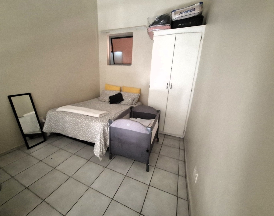 To Let 1 Bedroom Property for Rent in Riviera Gauteng