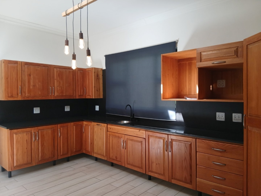 3 Bedroom Property for Sale in Saxonwold Gauteng