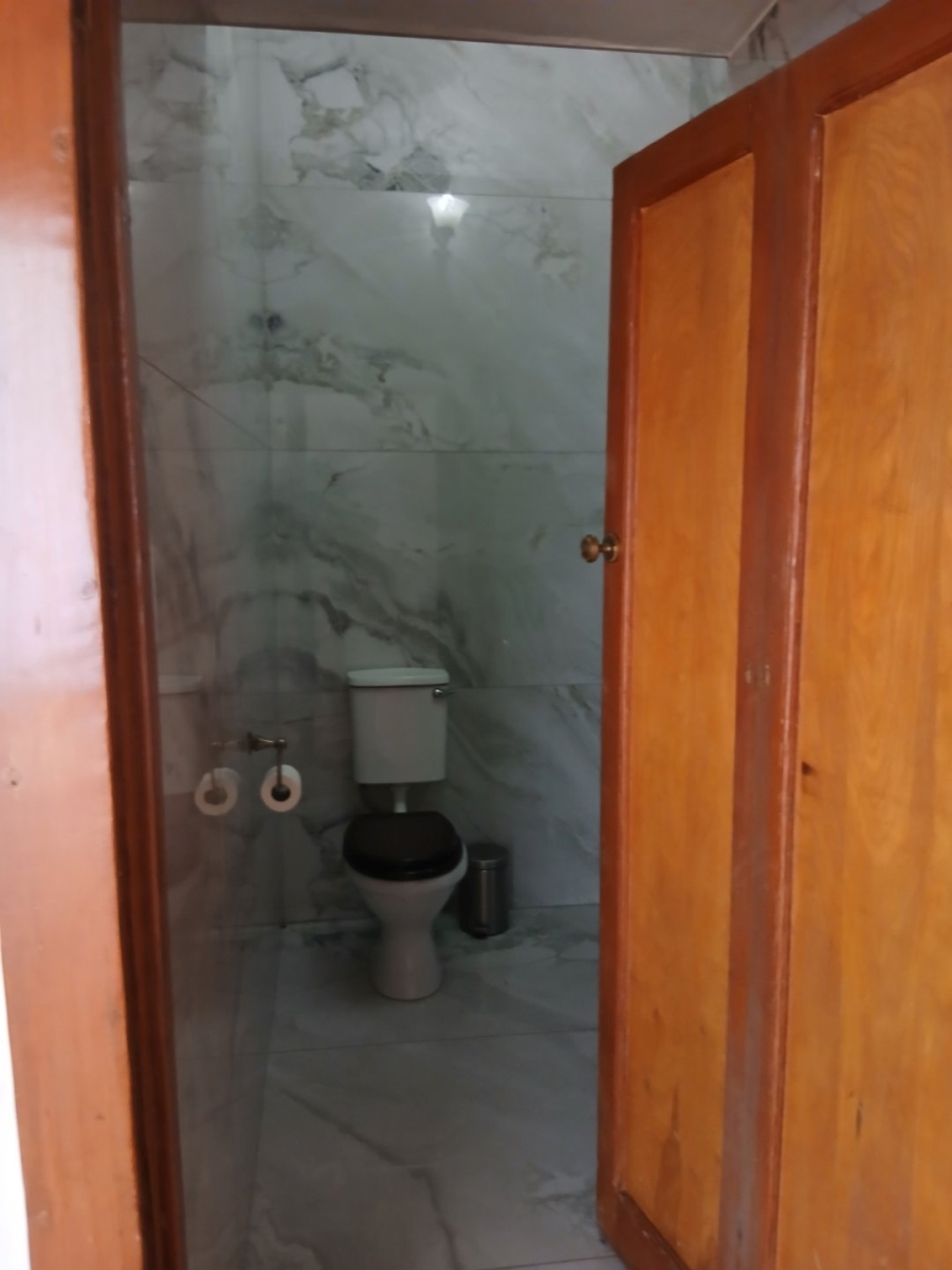 3 Bedroom Property for Sale in Saxonwold Gauteng