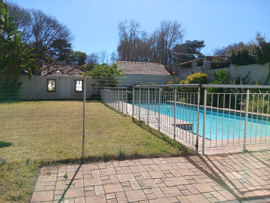3 Bedroom Property for Sale in Saxonwold Gauteng