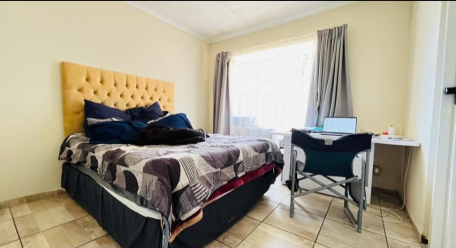 3 Bedroom Property for Sale in Heuwelsig Estate Gauteng