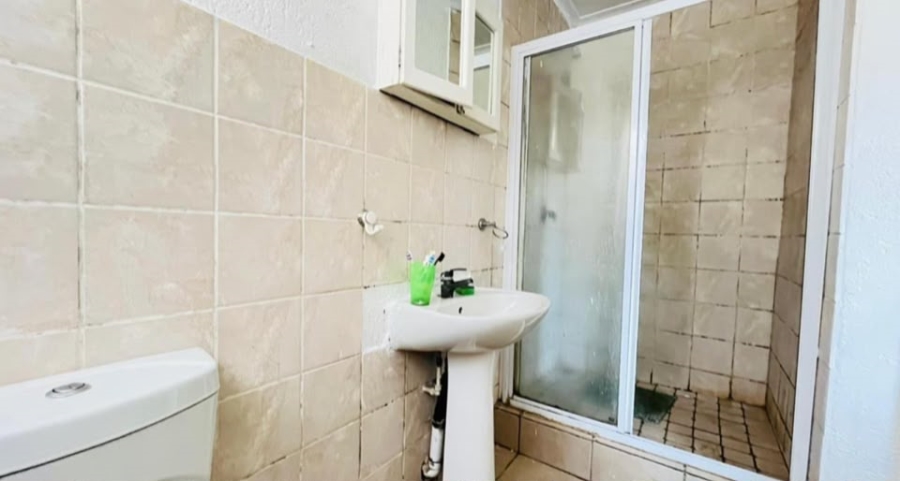 3 Bedroom Property for Sale in Heuwelsig Estate Gauteng