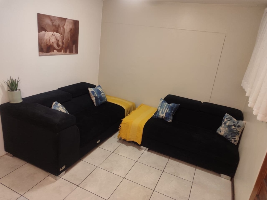 2 Bedroom Property for Sale in Gezina Gauteng