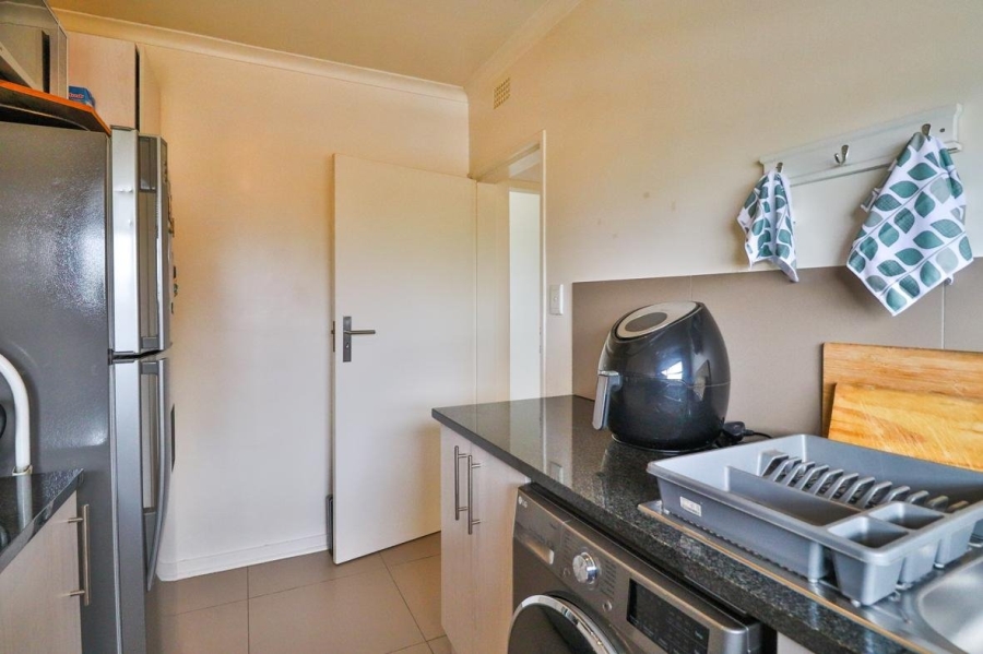 1 Bedroom Property for Sale in Edenvale Central Gauteng