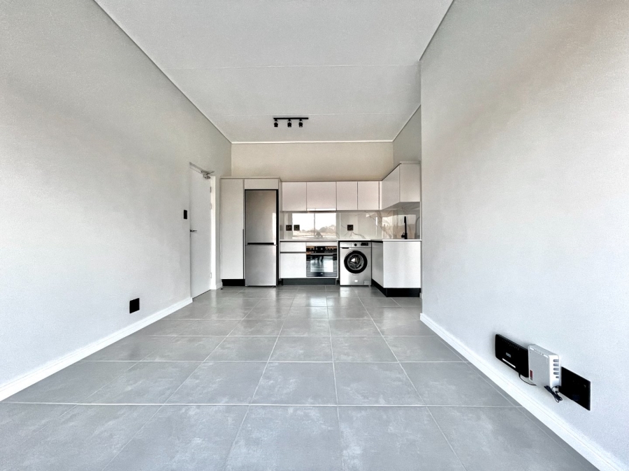 To Let 1 Bedroom Property for Rent in Waterfall Gauteng