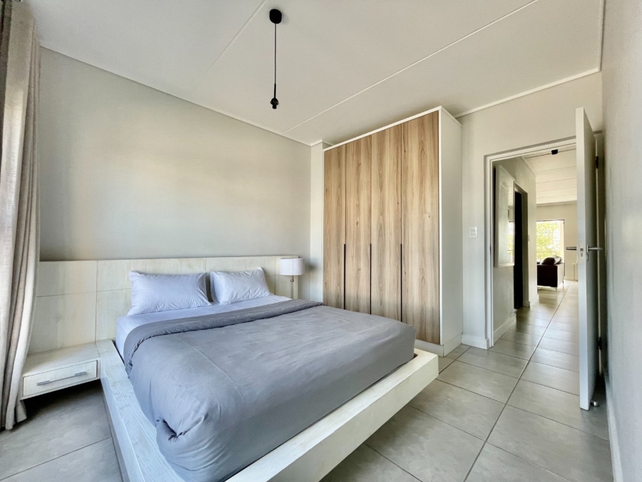 To Let  Bedroom Property for Rent in Waterfall Gauteng
