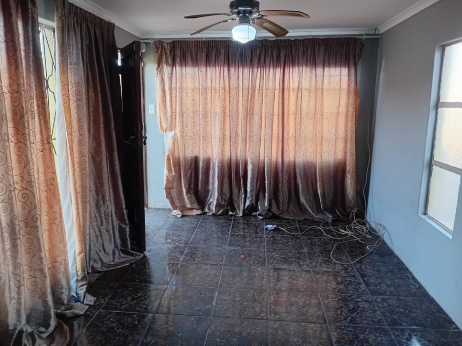3 Bedroom Property for Sale in Vosloorus Gauteng
