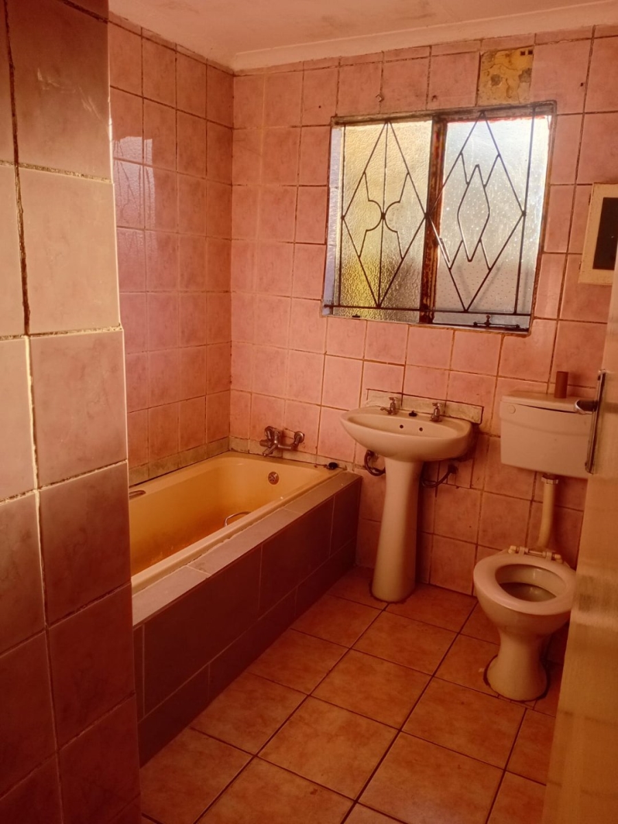 3 Bedroom Property for Sale in Vosloorus Gauteng