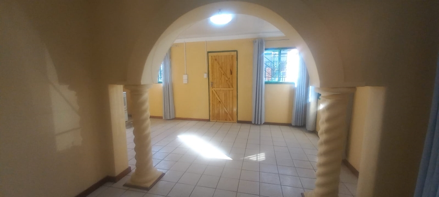 4 Bedroom Property for Sale in Lenasia South Gauteng