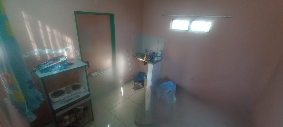 4 Bedroom Property for Sale in Lenasia South Gauteng