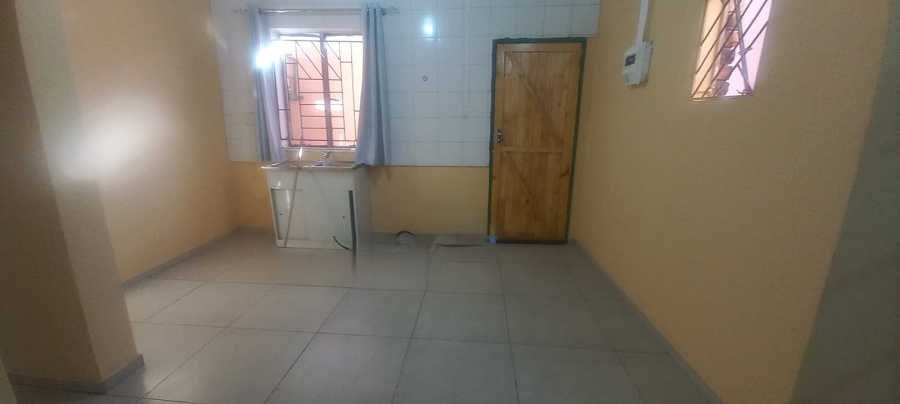 4 Bedroom Property for Sale in Lenasia South Gauteng