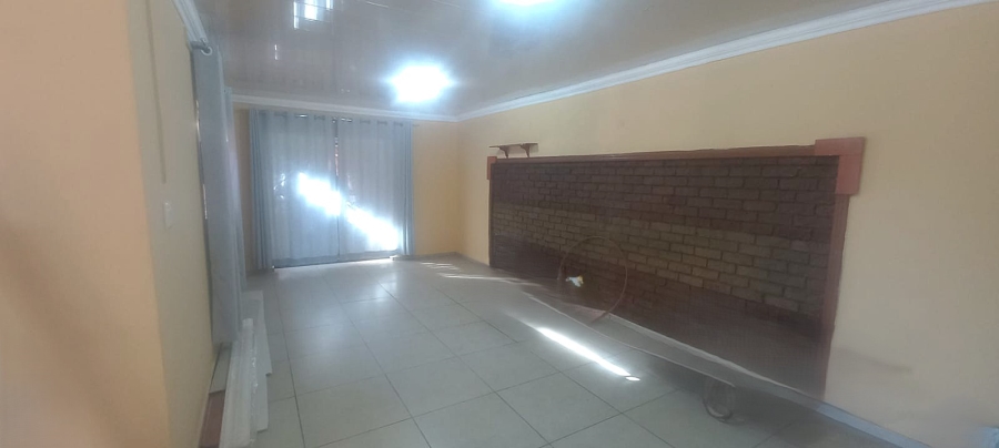 4 Bedroom Property for Sale in Lenasia South Gauteng