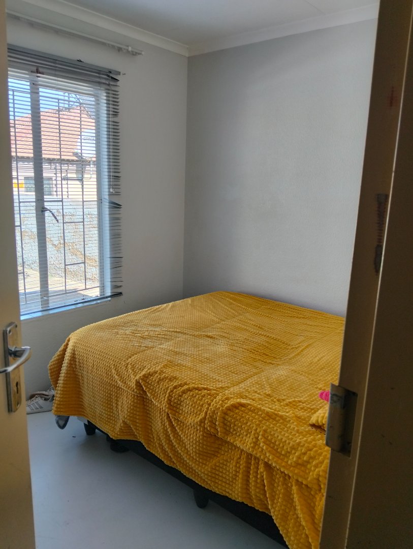 2 Bedroom Property for Sale in Elandspoort Gauteng