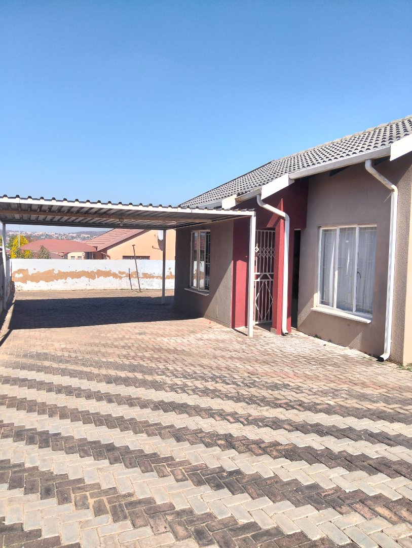 2 Bedroom Property for Sale in Elandspoort Gauteng