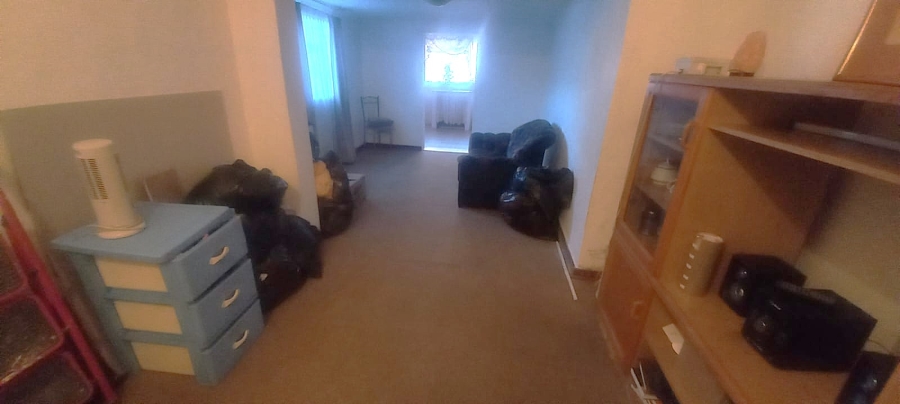 2 Bedroom Property for Sale in Lenasia Ext 5 Gauteng