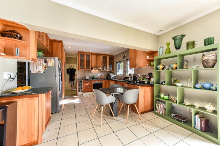 2 Bedroom Property for Sale in Silver Lakes Golf Estate Gauteng