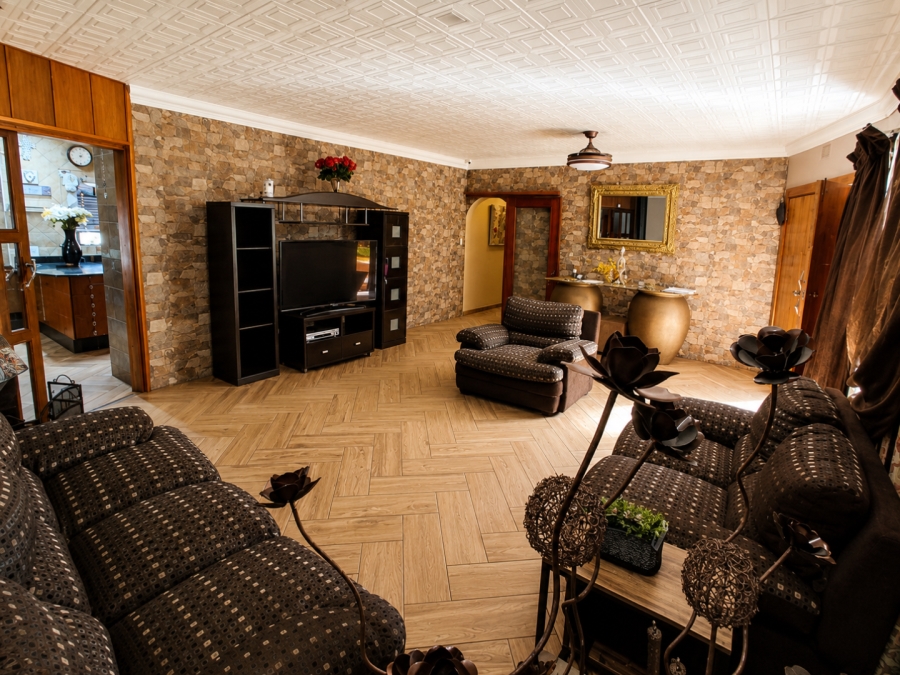 3 Bedroom Property for Sale in Vanderbijlpark SE 4 Gauteng