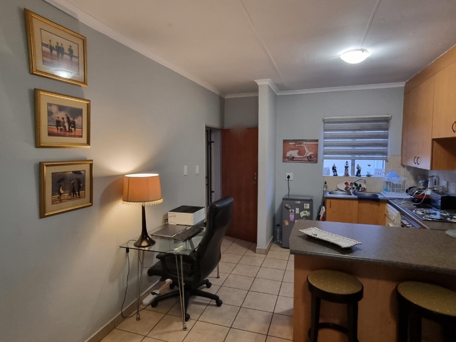 1 Bedroom Property for Sale in Paramount Estate Gauteng