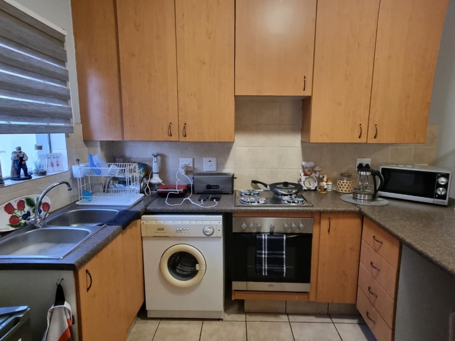 1 Bedroom Property for Sale in Paramount Estate Gauteng