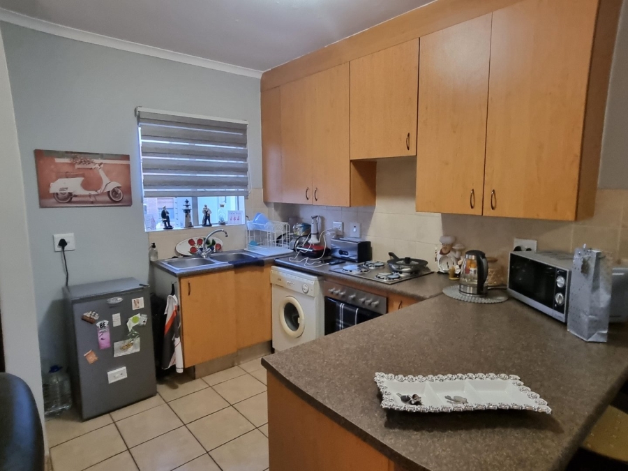 1 Bedroom Property for Sale in Paramount Estate Gauteng